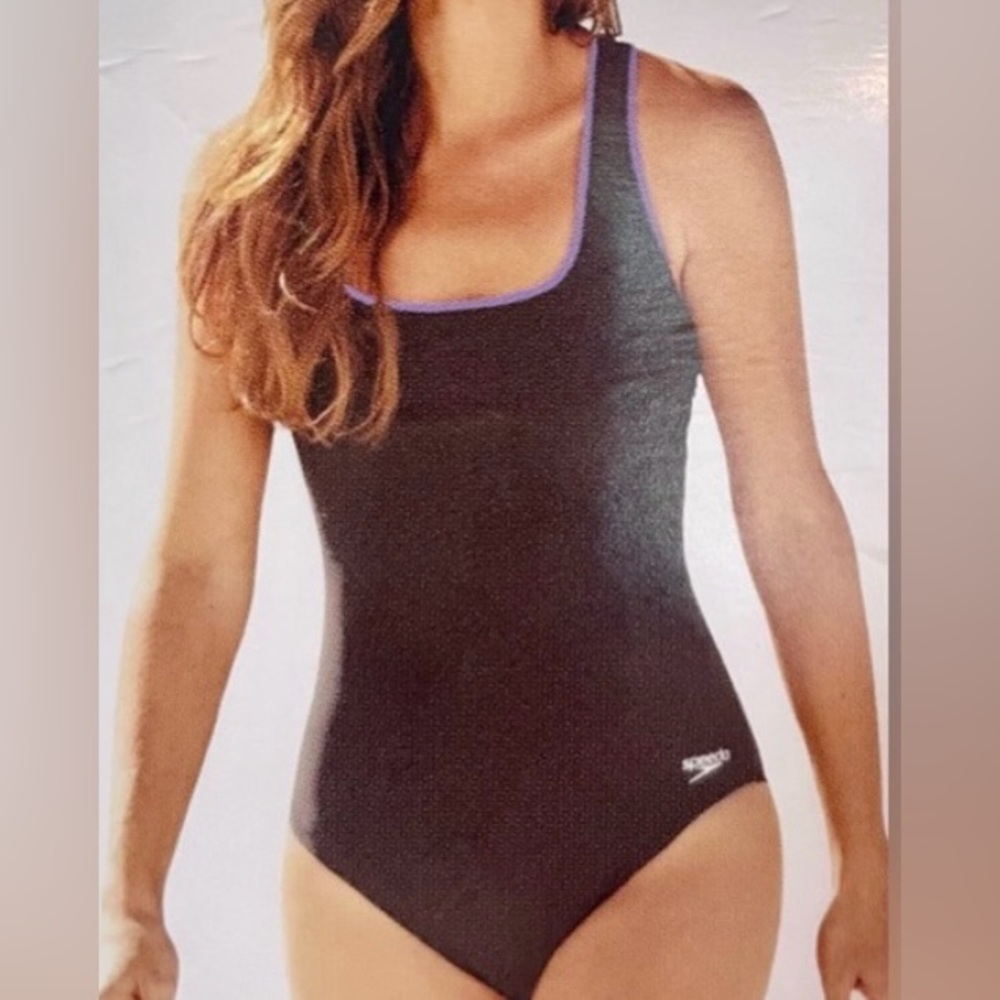 NWT Speedo One Piece Ultra Back, Black with Purple Piping, Size 6